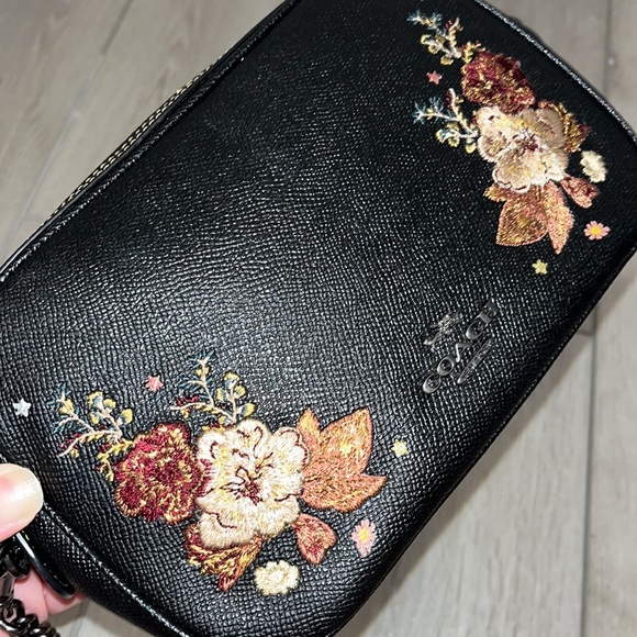 SOLD - Coach Isla Floral Tattoo Chain Crossbody Bag - Picture 9 of 15
